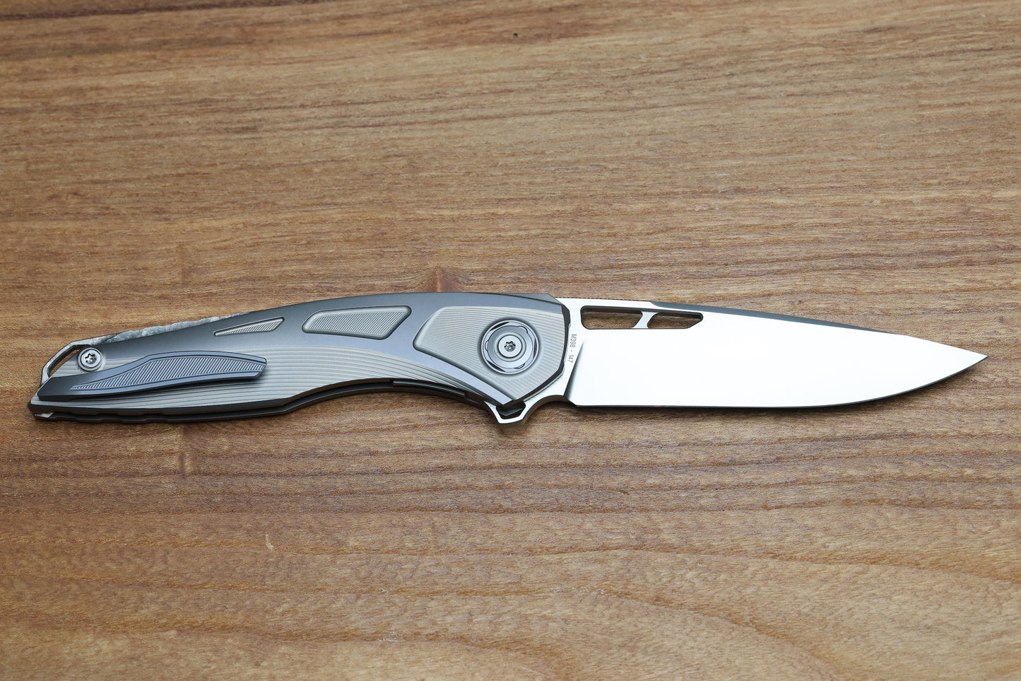 CUSTOM KNIFE FACTORY SUKHOI-5 TITANIUM HANDLES W/ CRYSTAL TI BACKSPACER & M398