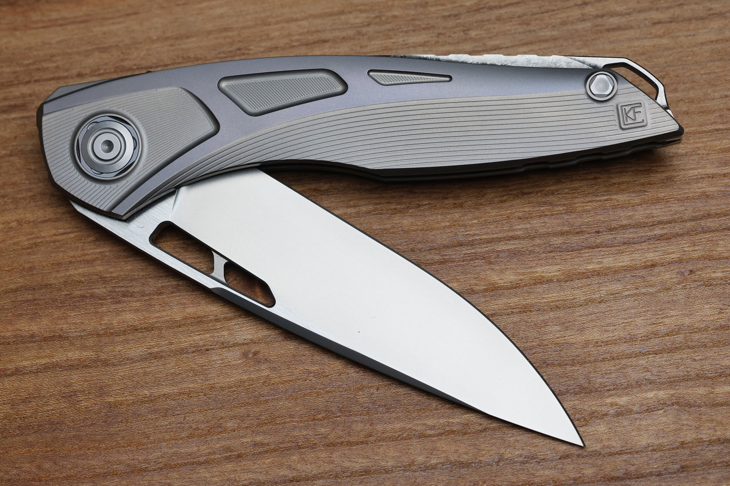 CUSTOM KNIFE FACTORY SUKHOI-5 TITANIUM HANDLES W/ CRYSTAL TI BACKSPACER & M398