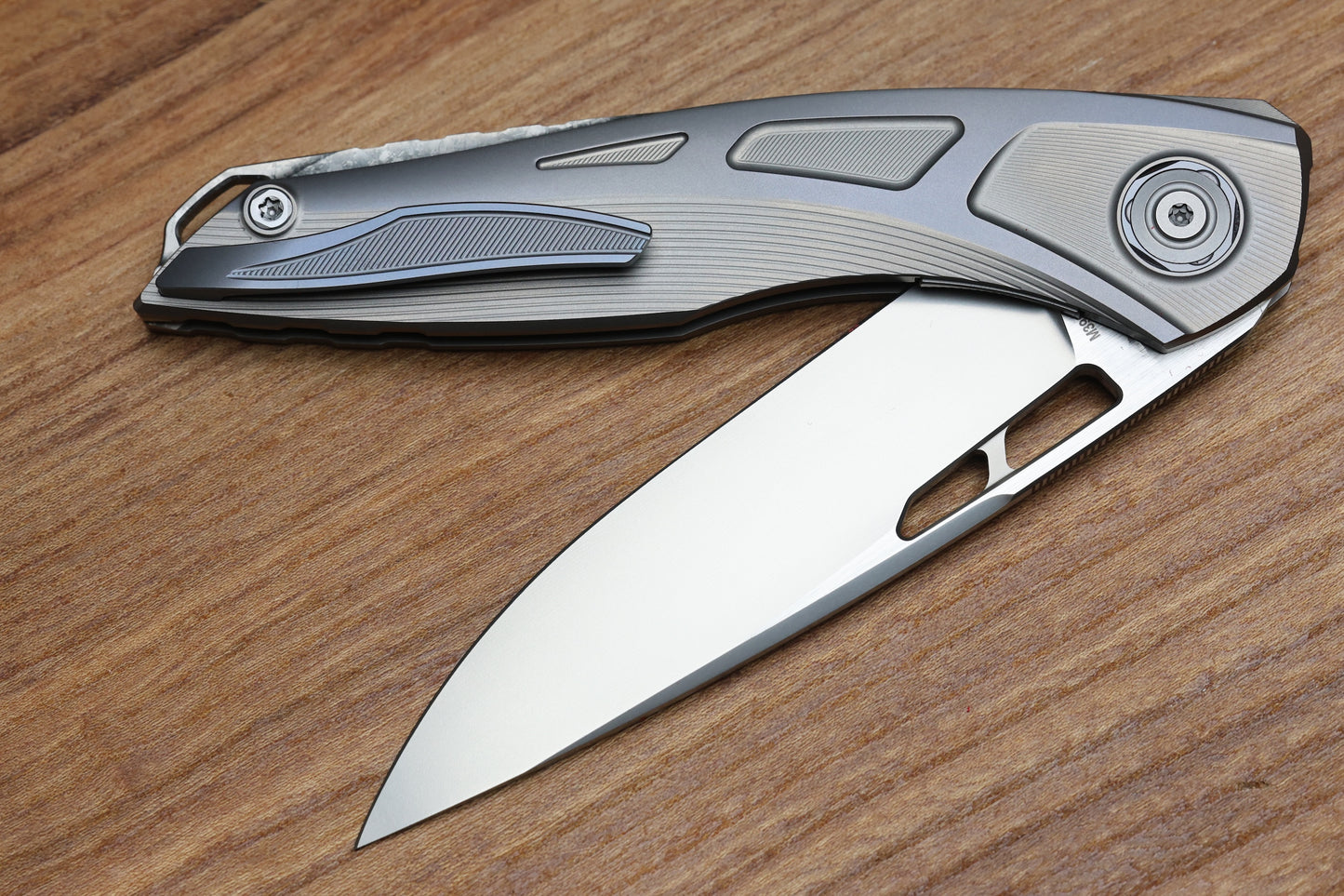 CUSTOM KNIFE FACTORY SUKHOI-5 TITANIUM HANDLES W/ CRYSTAL TI BACKSPACER & M398