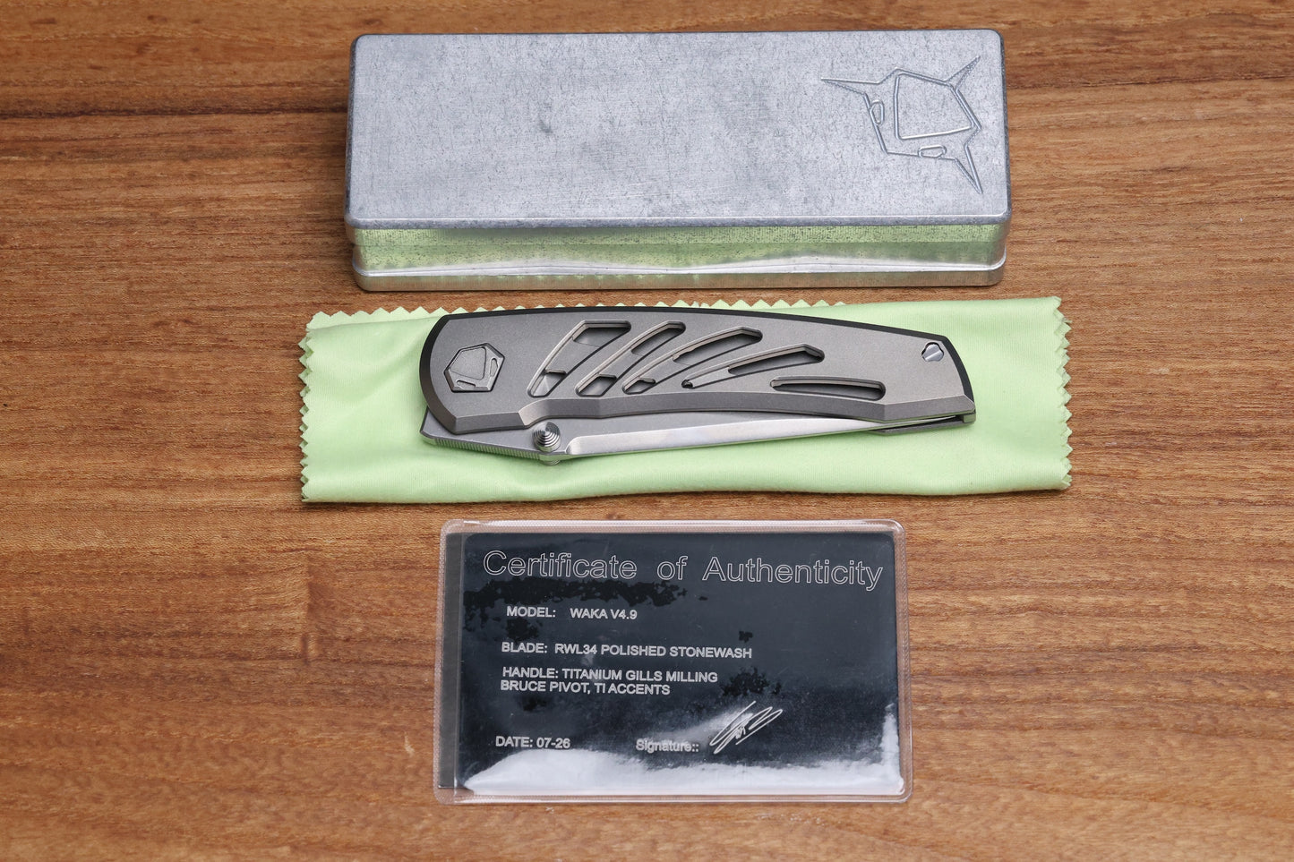 SHARKNIVCO WAKA V4.9 GILLS TITANIUM FRAME LOCK RWL34 POLISHED STONEWASH