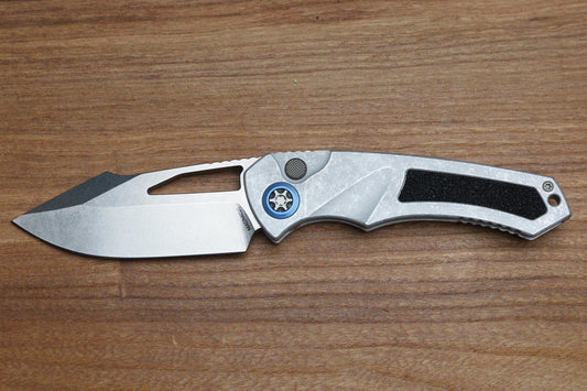 HERETIC KNIVES PARIAH M/A BUTTON LOCK BLIZZARD WORN ALUMINUM HANDLES W/ STONEWASH MAGNACUT H046-2A-BLZ