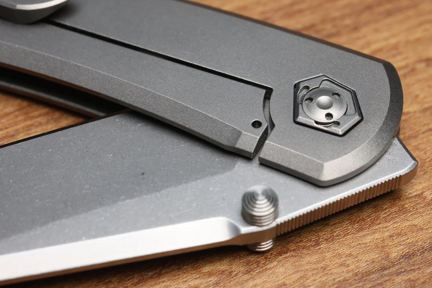 SHARKNIVCO WAKA V4.9 WINDOWS TITANIUM FRAME LOCK RWL34 POLISHED STONEWASH