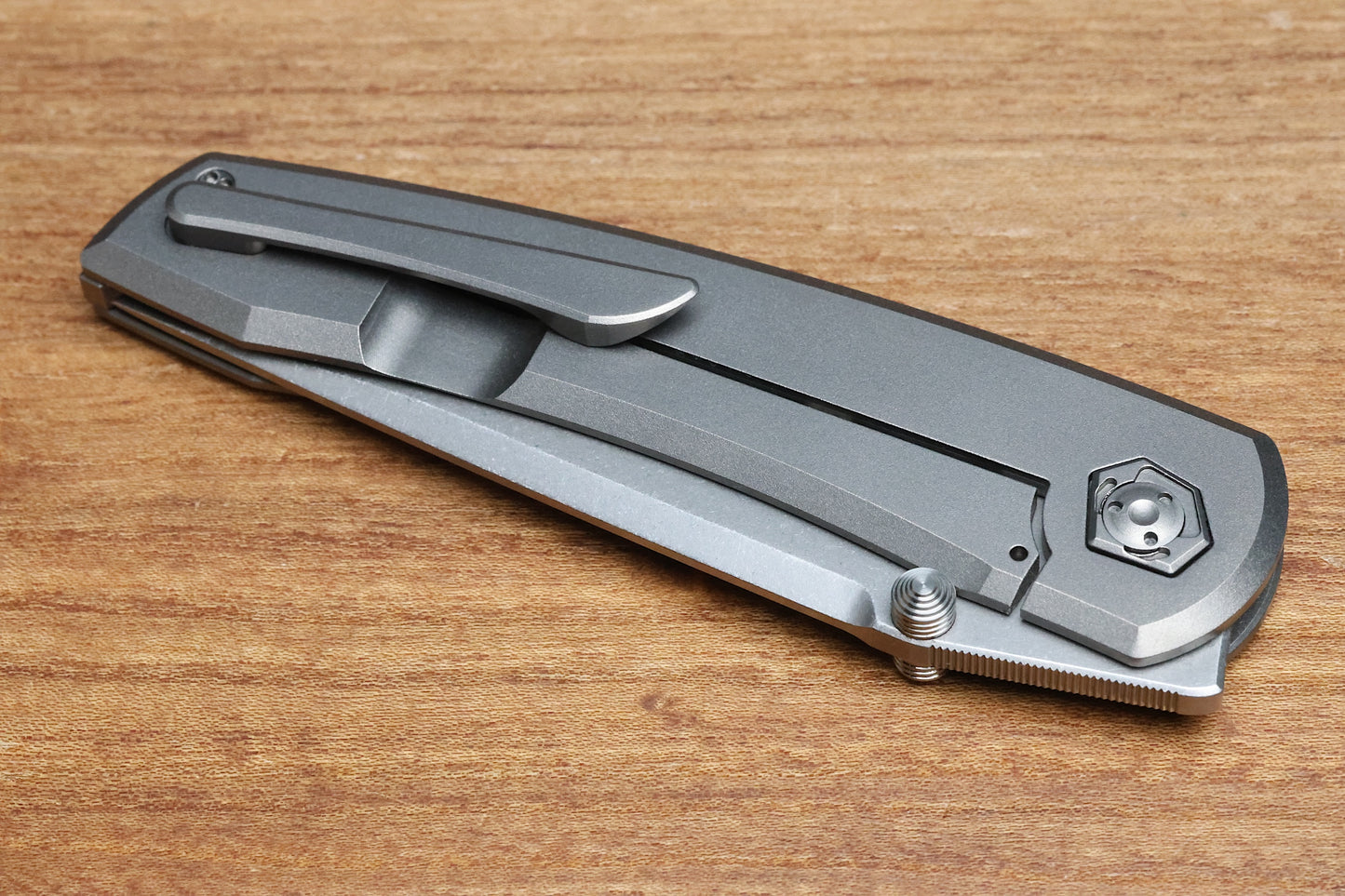 SHARKNIVCO WAKA V4.9 WINDOWS TITANIUM FRAME LOCK RWL34 POLISHED STONEWASH