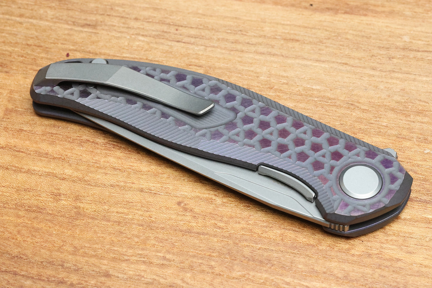 SHIROGOROV STELLAR BEAR PATTERN – PURPLE TITANIUM HANDLE – M390 BLADE – MRBS