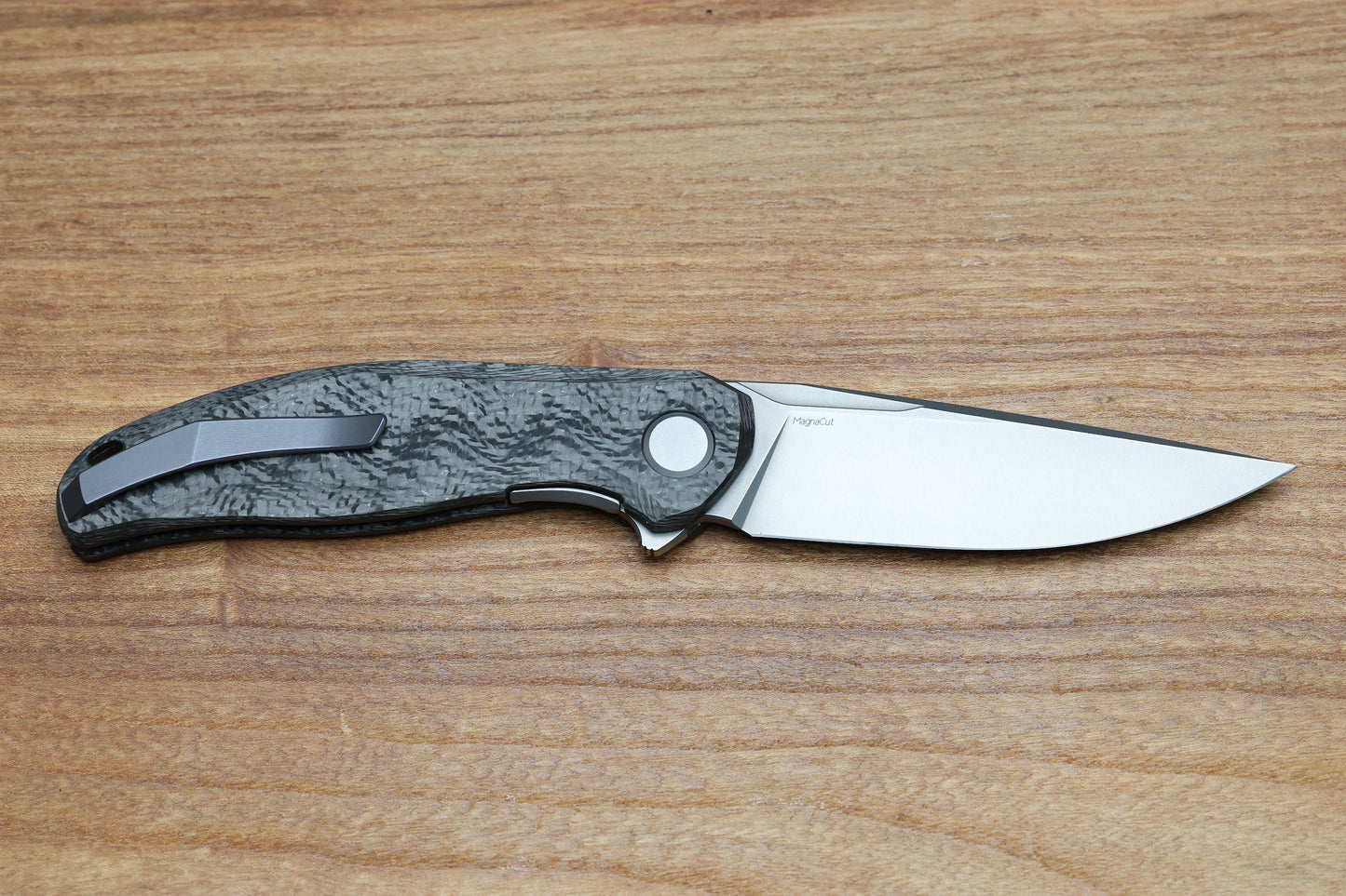 SHIROGOROV KNIVES STELLAR CF FIRST PRODUCTION – PURPLE CARBON FIBER HANDLE – MAGNACUT BLADE – MRBS
