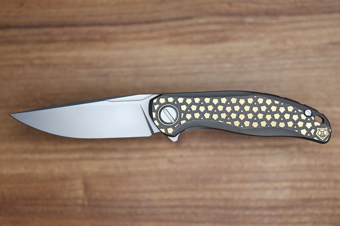 SHIROGOROV STELLAR BEAR PATTERN – BRONZE TITANIUM HANDLE – M390 BLADE – MRBS