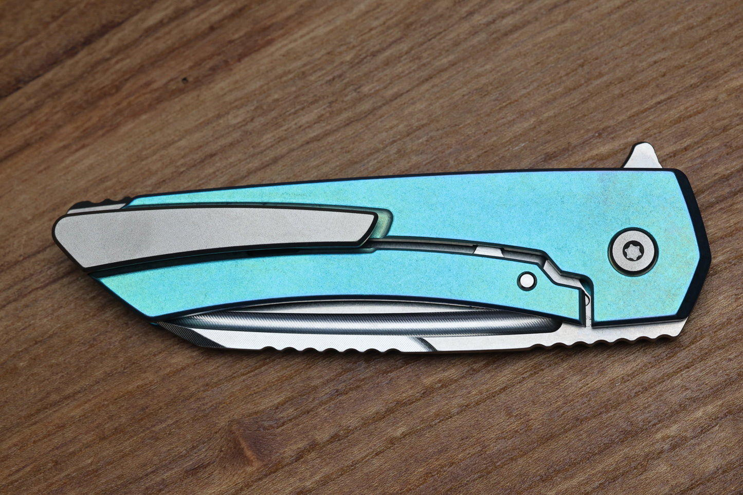 MACHINEWISE MOJAVE #692 - BLUE GREEN SMOOTH TITANIUM HANDLE AND S90V BLADE