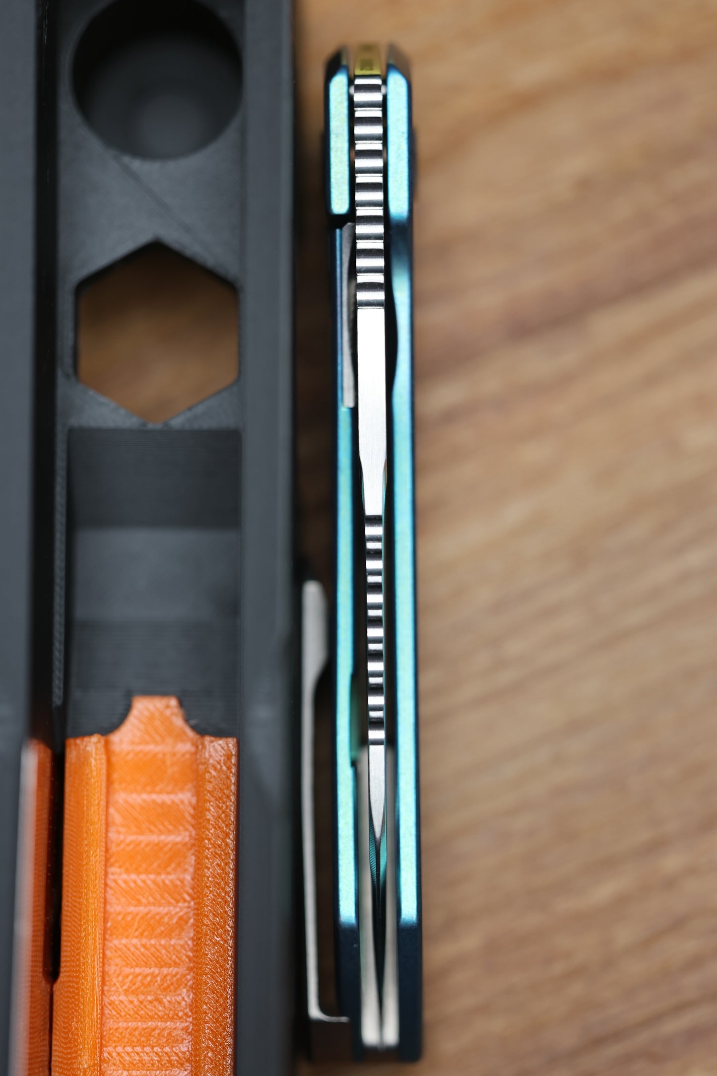 MACHINEWISE MOJAVE #692 - BLUE GREEN SMOOTH TITANIUM HANDLE AND S90V BLADE