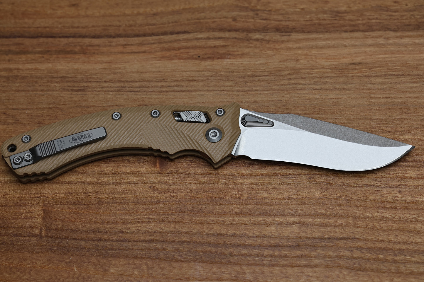 MICROTECH AMPHIBIAN RAM LOK TAN FLUTED G-10 & STONEWASH M390MK 137RL-10 FLGTTA