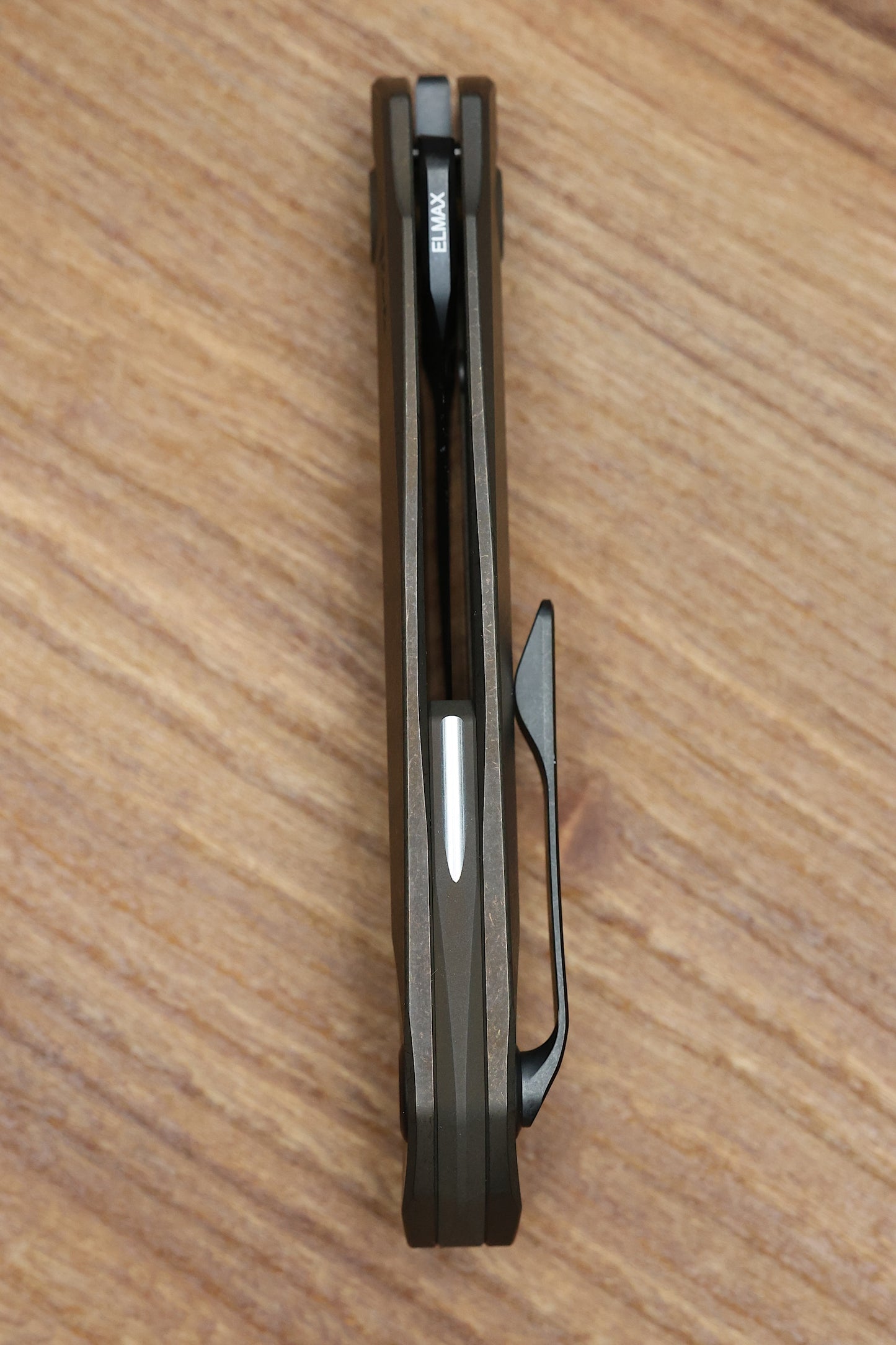 REATE KNIVES VULPEX VK ANUB TITANIUM DARK BRONZE - BLACK DLC ELMAX BLADE