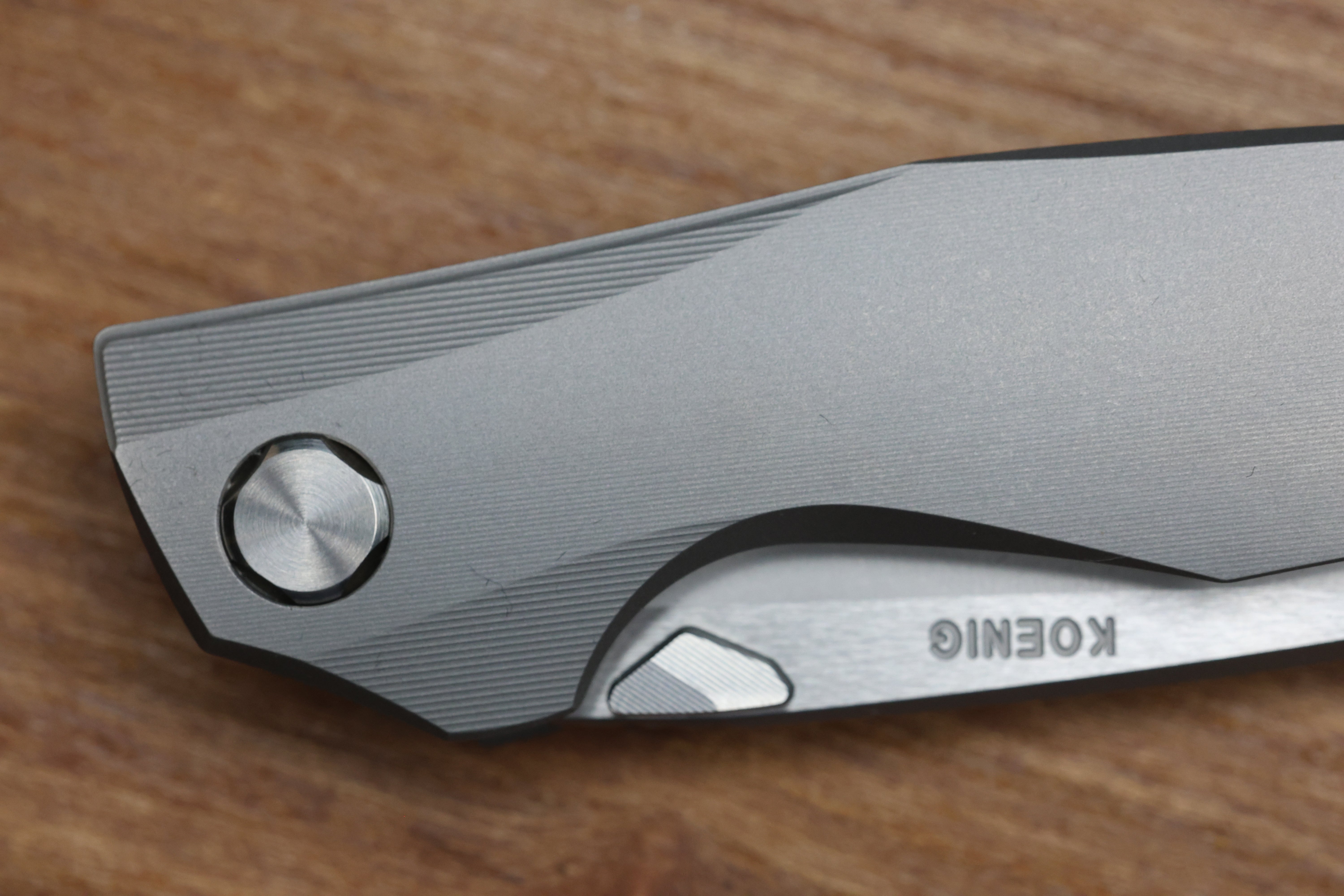 KOENIG KNIVES XENON - SMOOTH TITANIUM HANDLE - SILVER HARDWARE