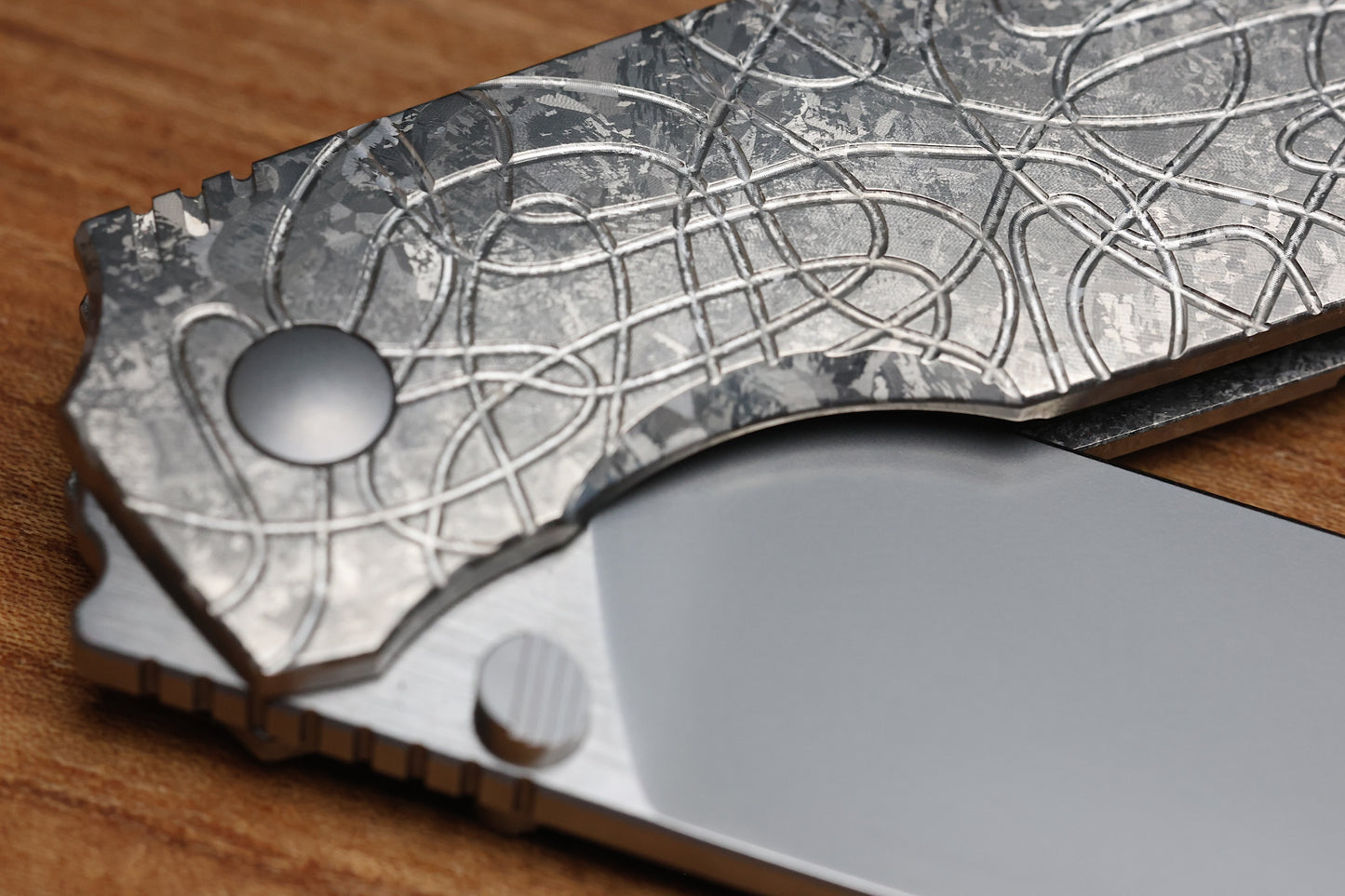 CUSTOM KNIFE FACTORY LEX SILVER CRYSTAL TI M398 BLADE