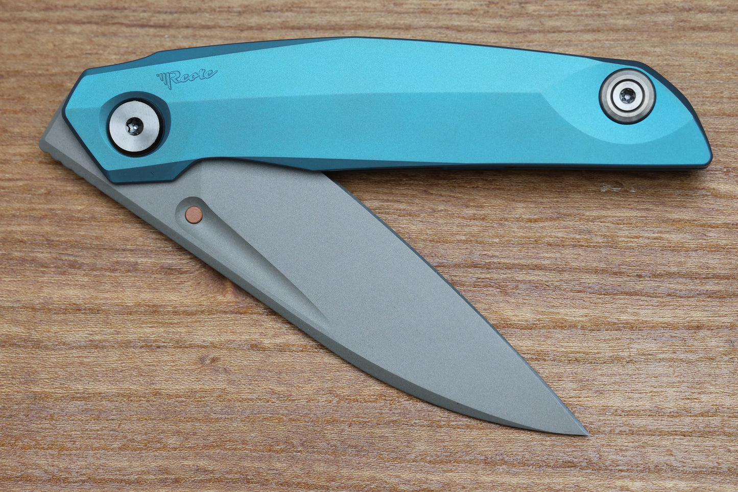 REATE KNIVES VULPEX VK ANUB TITANIUM BLUE CYAN -DARK BEAD BLAST ELMAX BLADE