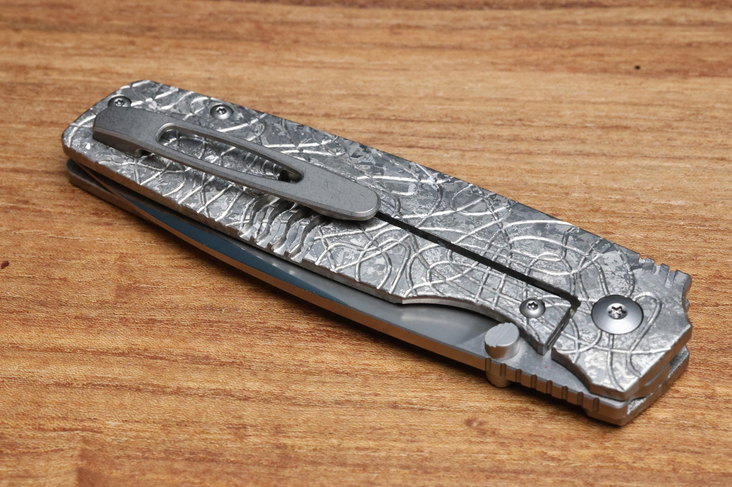 CUSTOM KNIFE FACTORY LEX SILVER CRYSTAL TI M398 BLADE