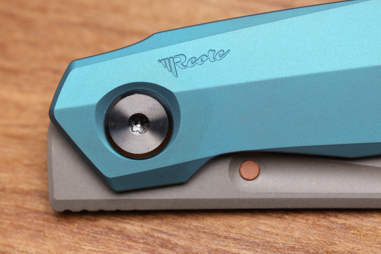REATE KNIVES VULPEX VK ANUB TITANIUM BLUE CYAN -DARK BEAD BLAST ELMAX BLADE