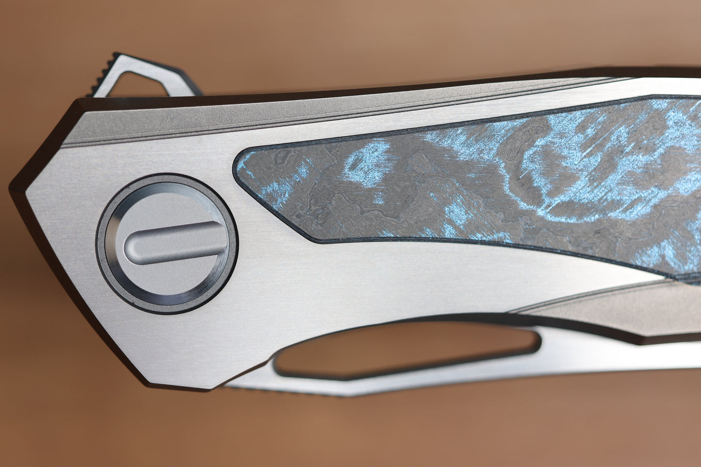 SHIROGOROV QUANTUM BLKM - TITANIUM/OCEAN BLUE CARBOTI HANDLE - S90V BLADE - SRRBS
