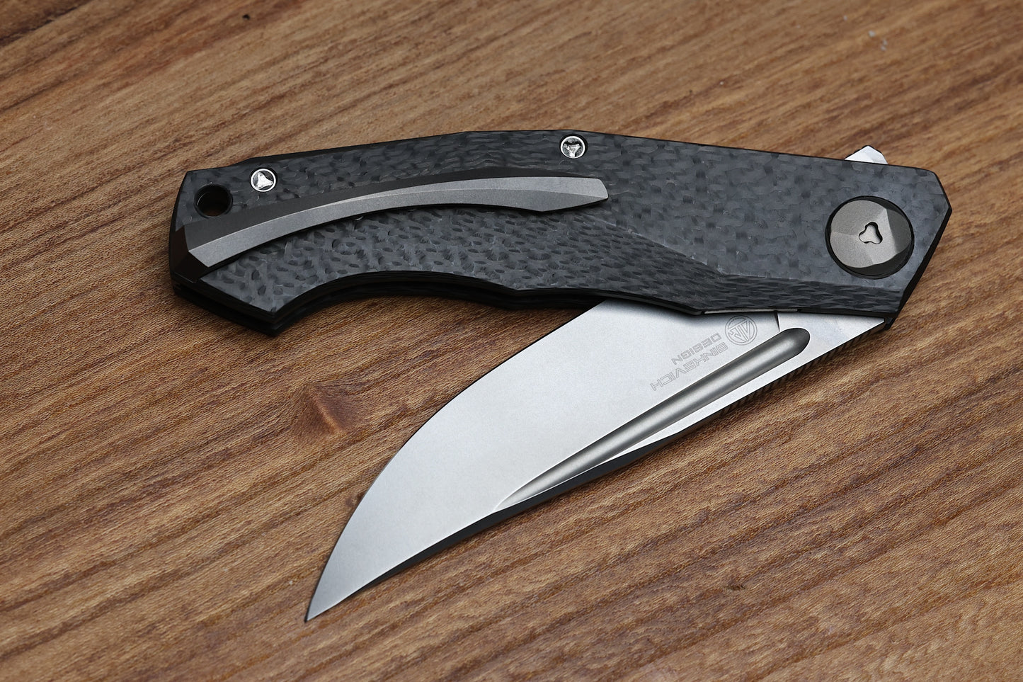 SHIROGOROV "LIMITED EDITION" DMITRY SINKEVICH DESIGN PERO - CARBON FIBER HANDLE - VANAX 37 BLADE - MRBS