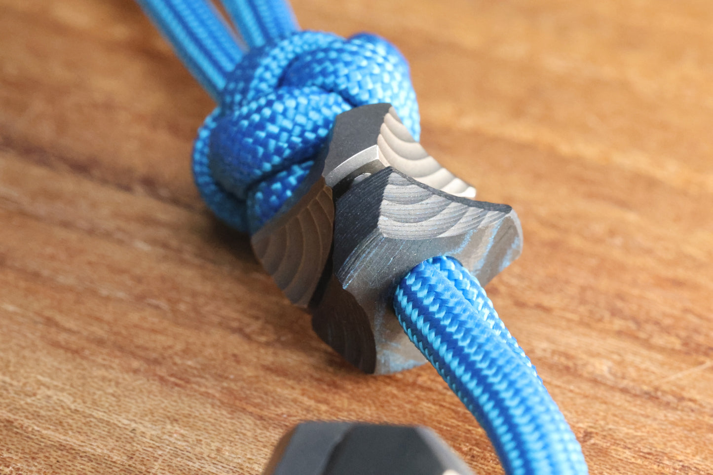 SHIROGOROV QUANTUM BLKM - TITANIUM/OCEAN BLUE CARBOTI HANDLE - S90V BLADE - SRRBS