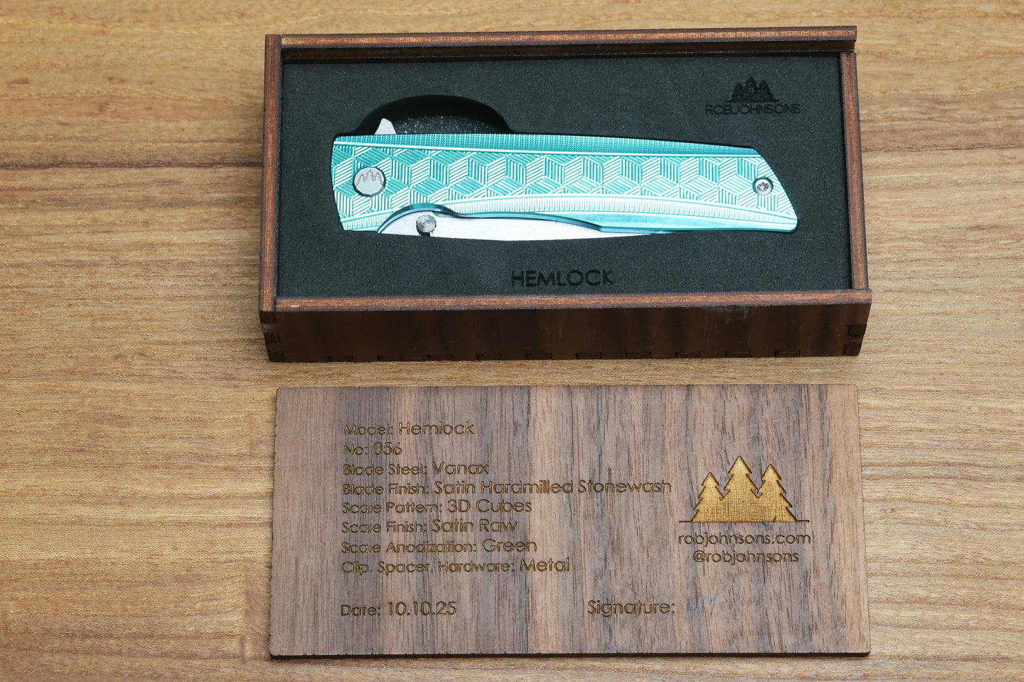 ROBJOHNSONS HEMLOCK #056