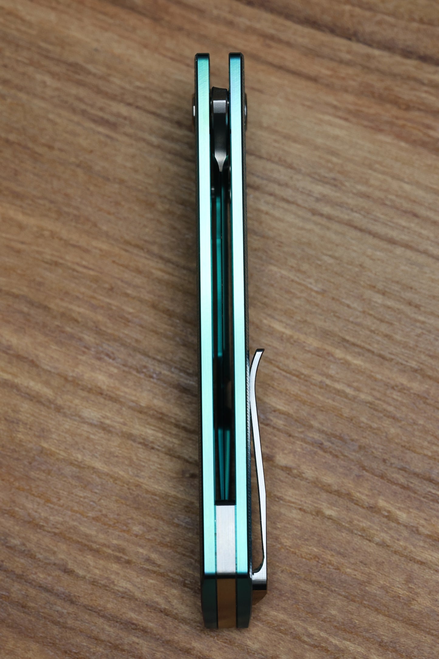 ROBJOHNSONS HEMLOCK #056