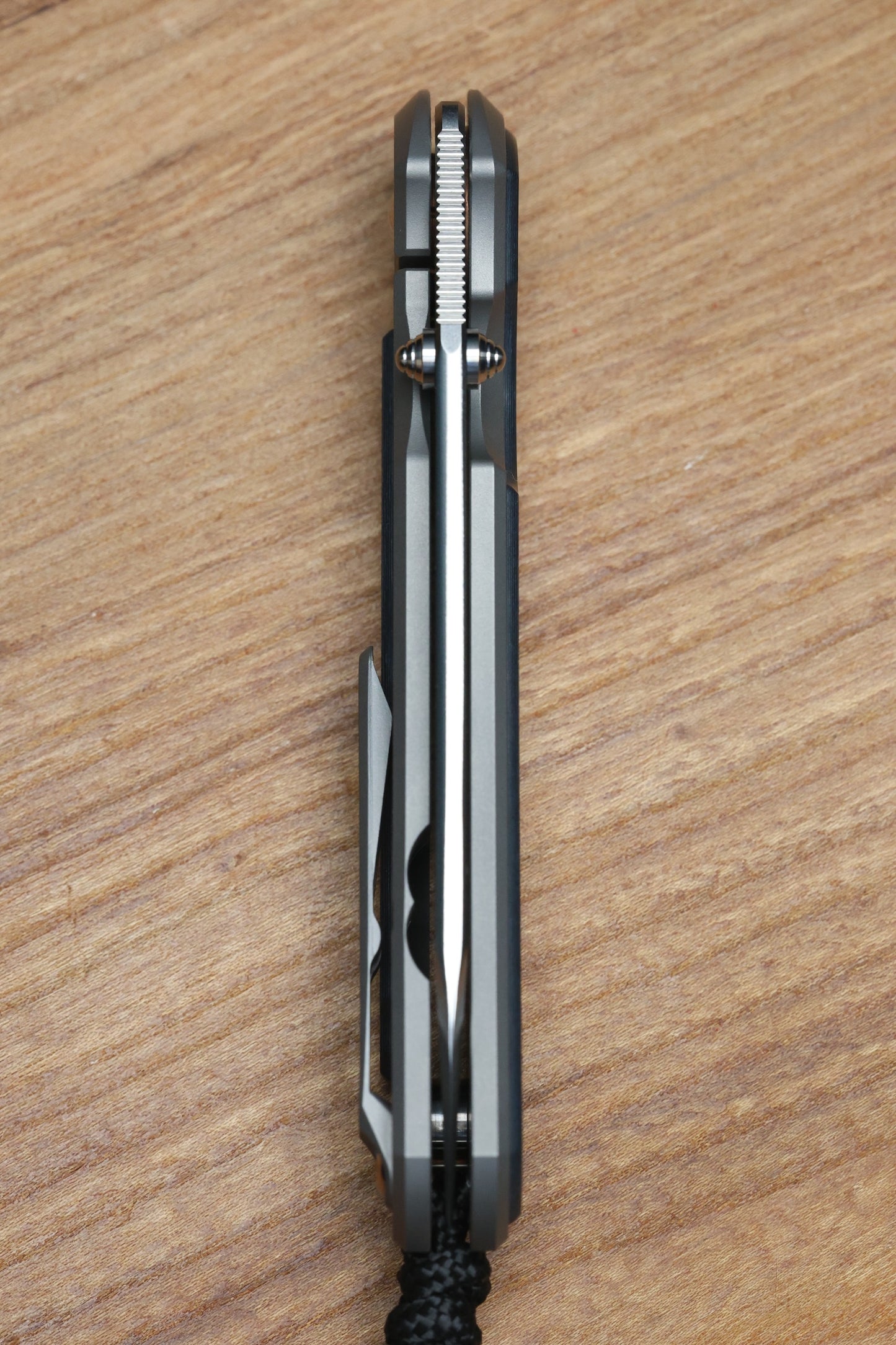 CHRIS REEVE LARGE SEBENZA 31 - OCEAN BLUE CARBOTI INLAY - INSINGO CPM MAGNACUT BLADE - MIM CLIP - SILVER DOUBLE THUMB LUGS
