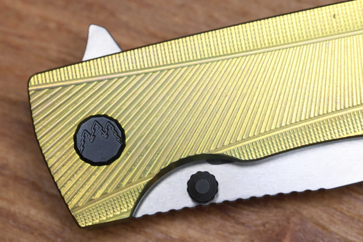 ROBJOHNSONS HEMLOCK #054