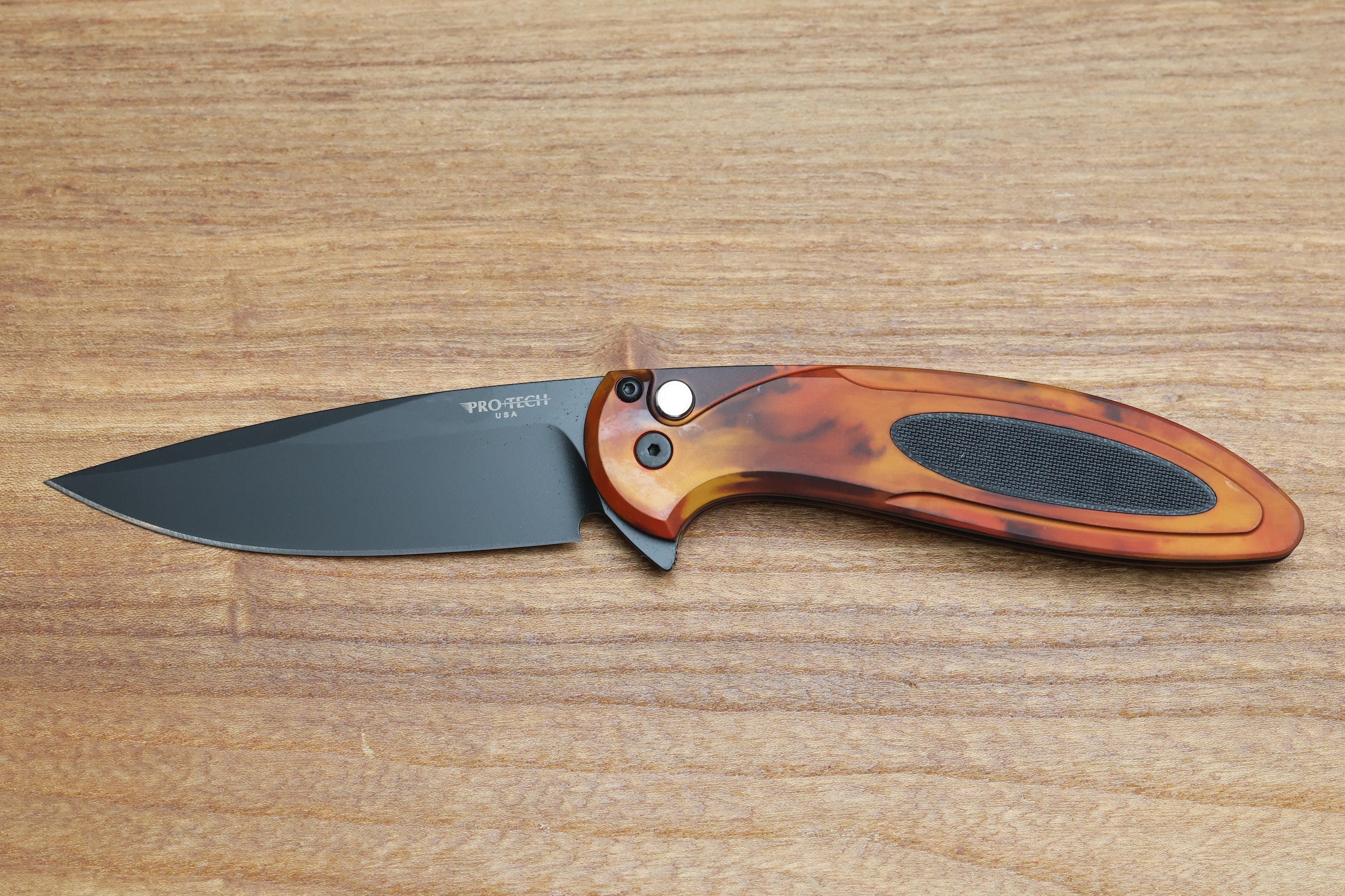 PRO-TECH CAMBRIA FLIPPER DEL FUEGO HANDLE W/BLACK LIP PEARL BUTTON- DL ...