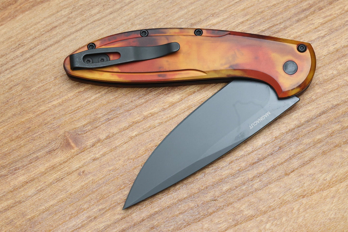 PRO-TECH CAMBRIA FLIPPER DEL FUEGO HANDLE W/BLACK LIP PEARL BUTTON- DLC MAGNACUT BLADE,  CF2103-DF