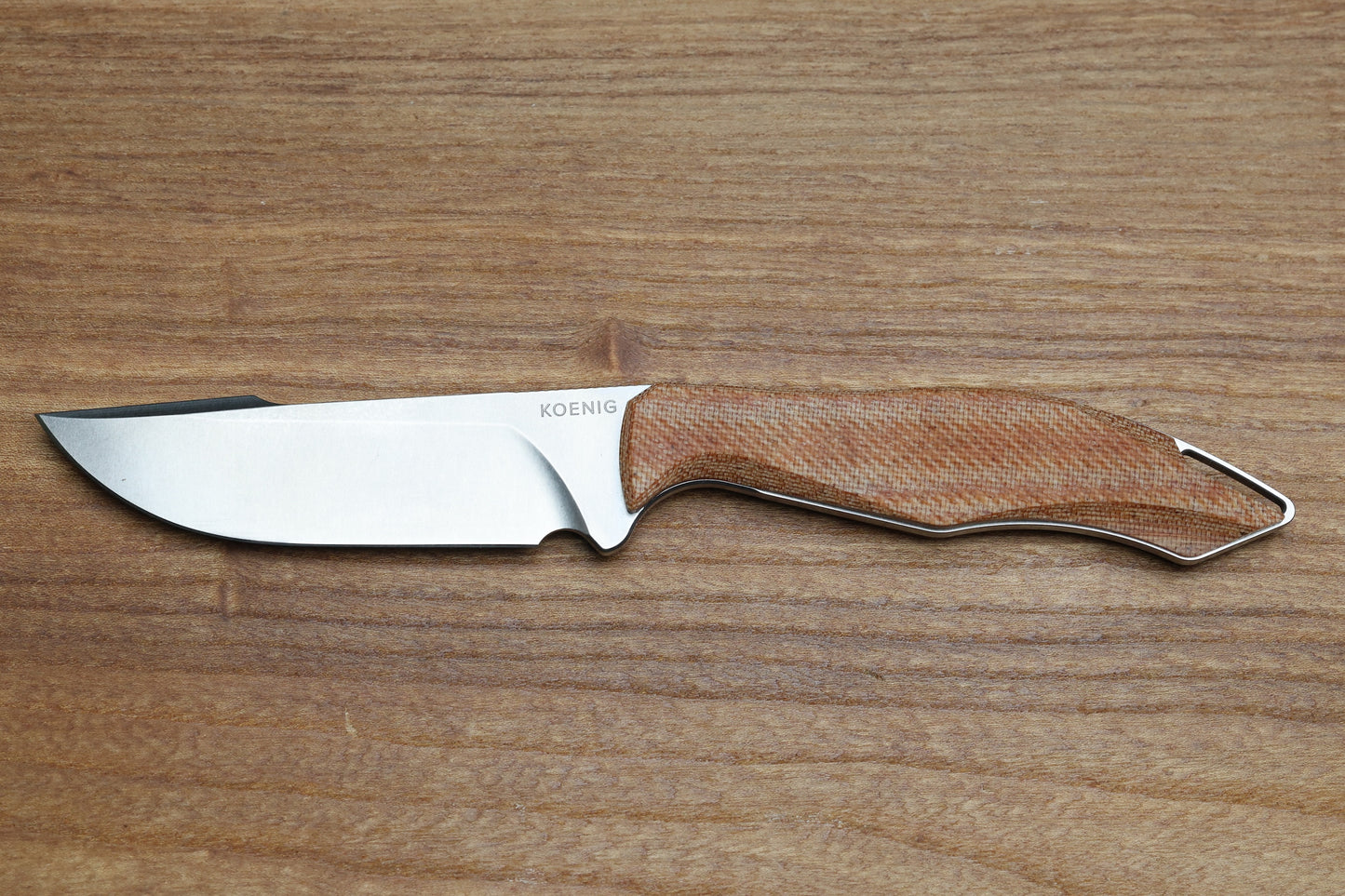 KOENIG KNIVES HELO - TAN MICARTA HANDLE - STONEWASHED MAGNACUT BLADE