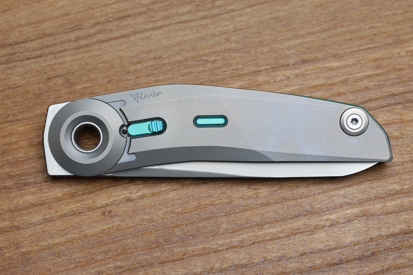 REATE KNIVES VULPEX VK TRON- TITANIUM BEAD BLAST W/CYAN BLUE ACCENTS & M390 BLADE