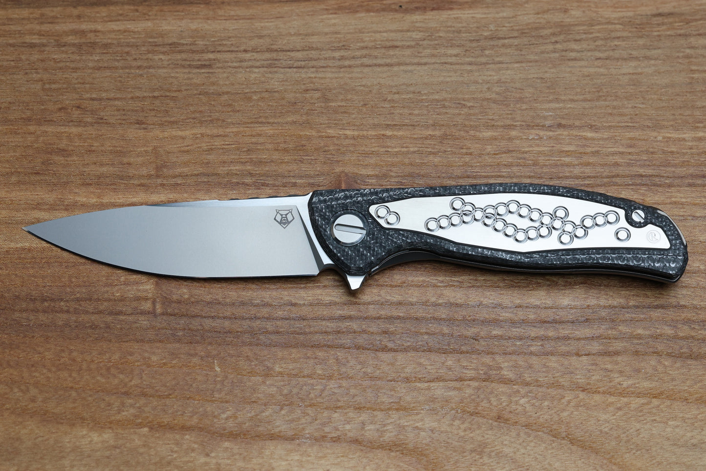 SHIROGOROV KNIVES "SPECIAL EDITION"  CHRIS REEVE COLLABORATION HATI CGG - MAGNACUT BLADE - TITANIUM/BLACK ALUTEX HANDLE - MRBS