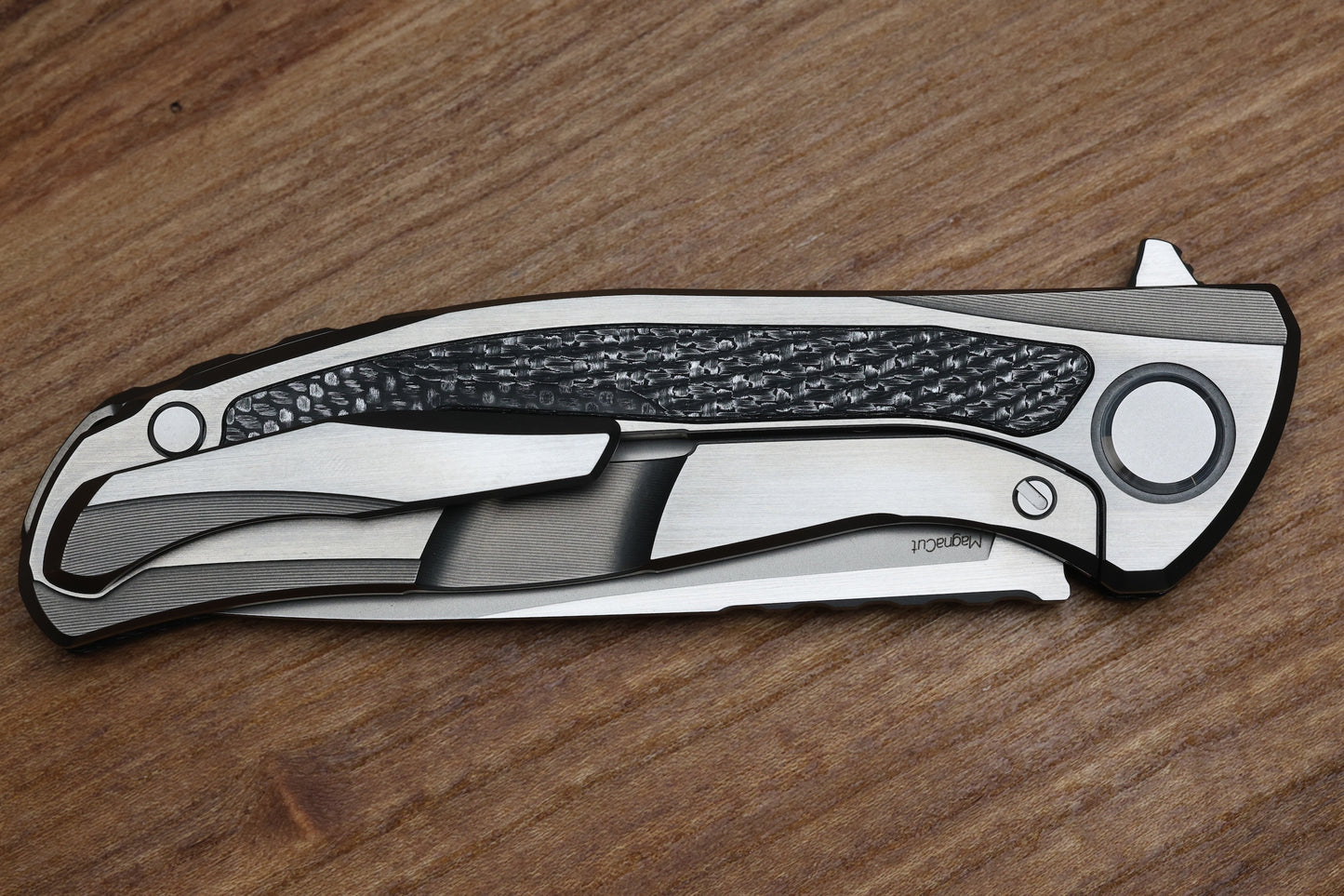 SHIROGOROV KNIVES "SPECIAL EDITION"  CHRIS REEVE COLLABORATION HATI CGG - MAGNACUT BLADE - TITANIUM/BLACK ALUTEX HANDLE - MRBS