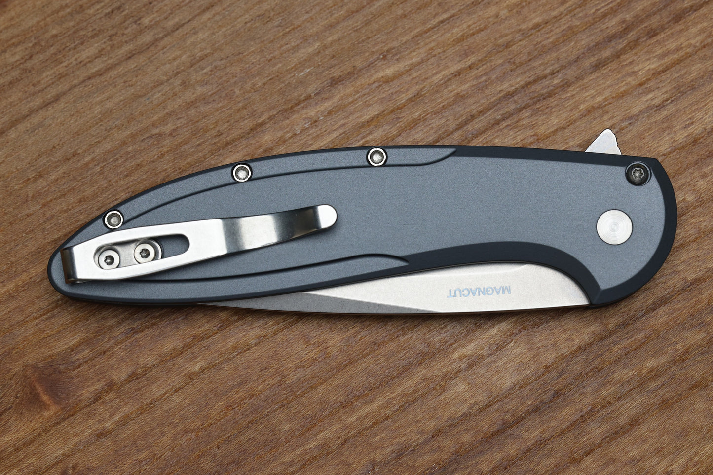 PRO-TECH KNIVES CAMBRIA - CCKSF25.CAMBRIA.1 - GREY ALUMINUM HANDLE - TECHNOCARBO PURPLE INLAY - STONEWASH MAGNACUT BLADE