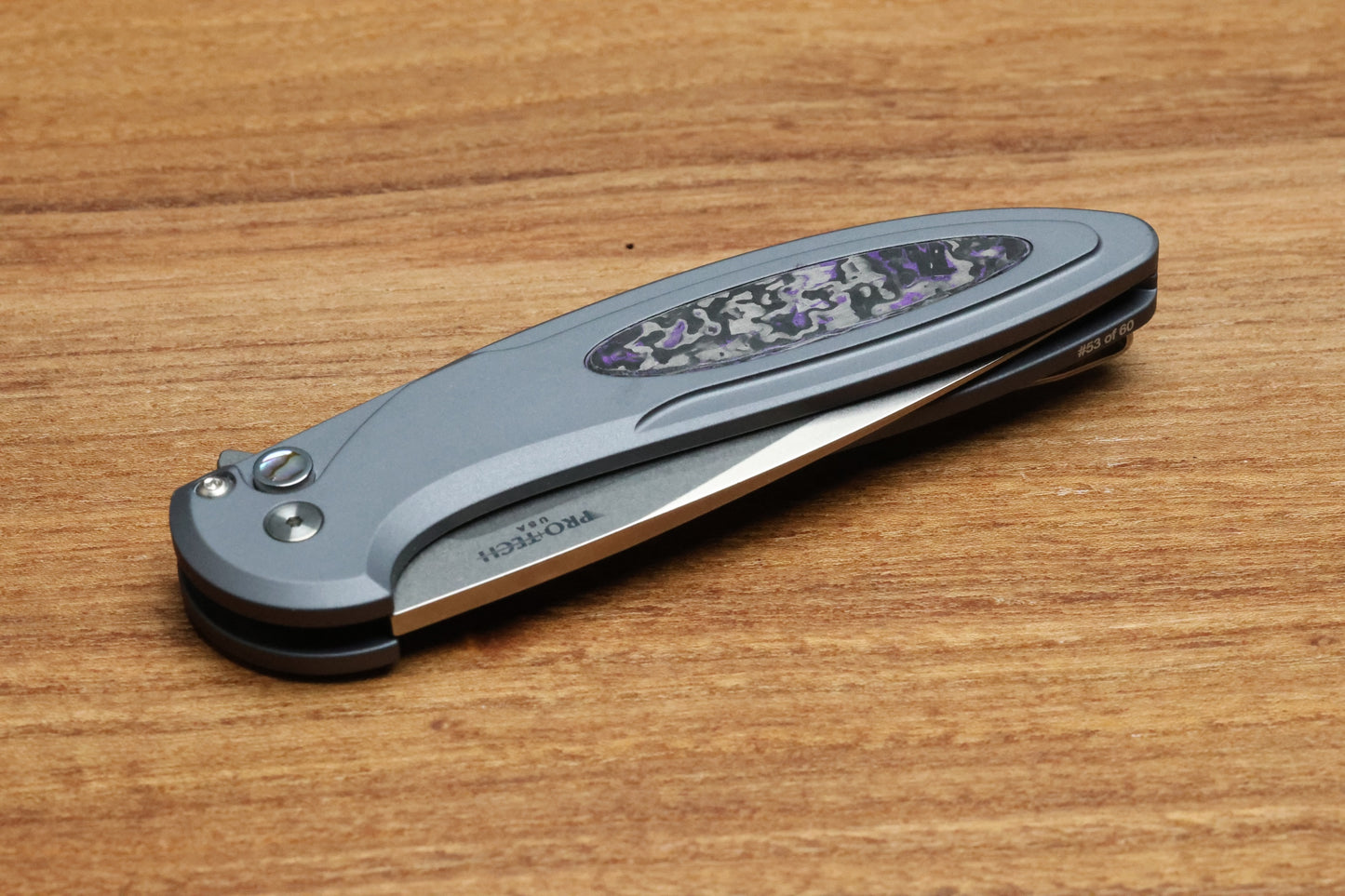 PRO-TECH KNIVES CAMBRIA - CCKSF25.CAMBRIA.1 - GREY ALUMINUM HANDLE - TECHNOCARBO PURPLE INLAY - STONEWASH MAGNACUT BLADE