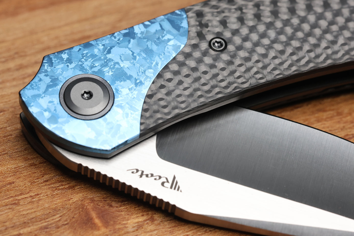 REATE KNIVES FDT TF-4 TITANIUMI CARBON FIBRE CRYSTAL TI BOLSTER AND ACCENTS M398 BLADE