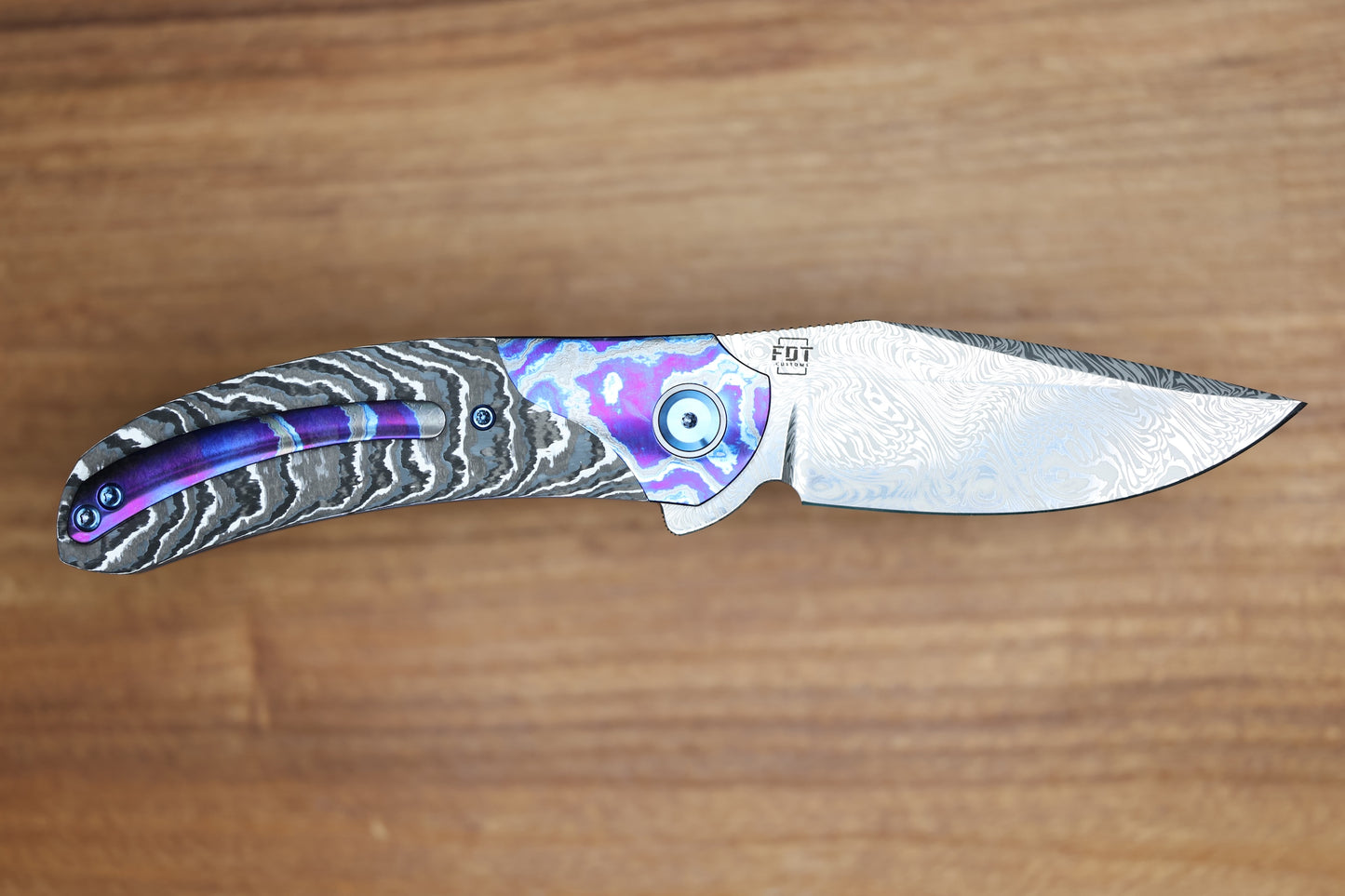 REATE KNIVES FDT TF-4 TITANIUM WHITE STORM FAT CARBON ZIRCUTI BOLSTER AND ACCENTS DAMASTEEL BLADE