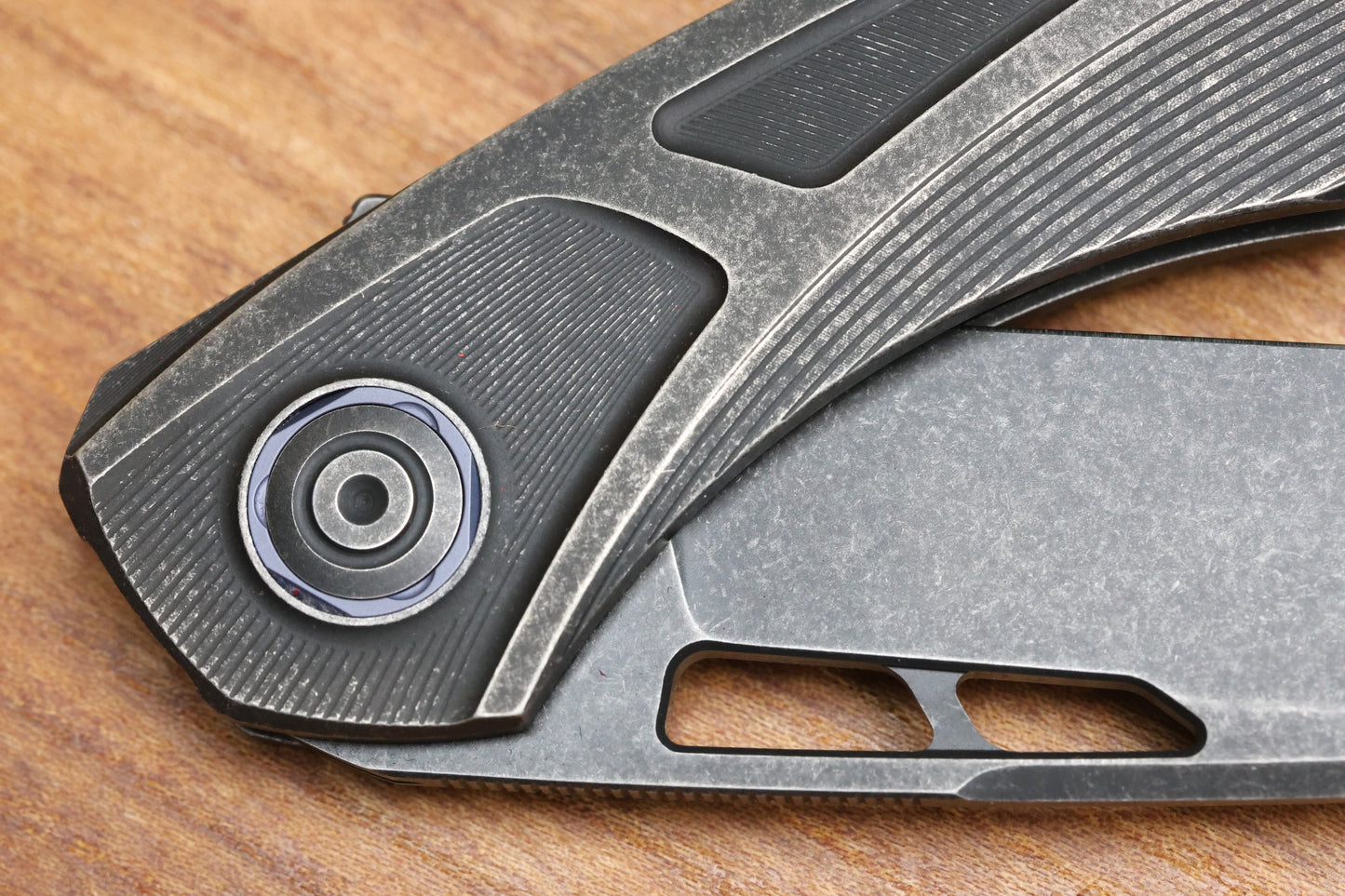 CUSTOM KNIFE FACTORY SUKHOI-5 BLACKWASH TITANIUM HANDLES W/ CRYSTAL TI BACKSPACER & M398