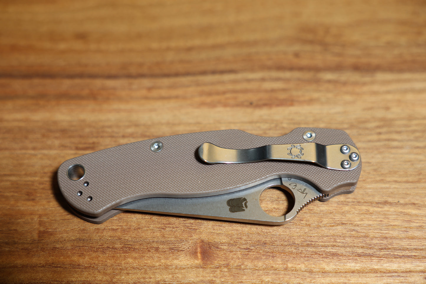 SPYDERCO SPRINT RUN PARA MILITARY 2 CPM 15V G10 BROWN